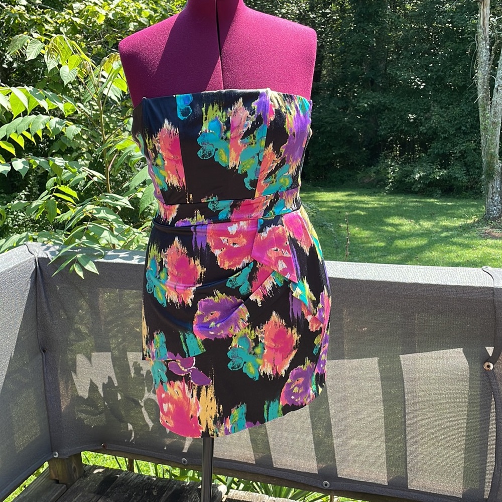 Cute Short Cocktail Dress by Speckles